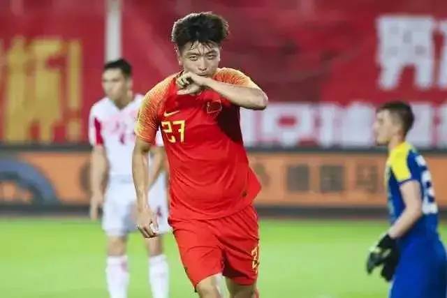 1-0！中国队复仇，亚洲杯发力，创30年纪录，武磊成王牌CCTV5直播